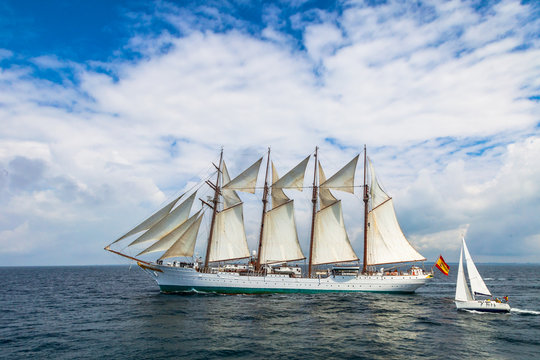 Ship Juan Sebastian de Elcano