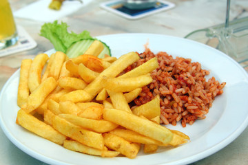 pommes und djuvec reis