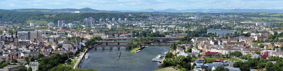 Fototapeta na wymiar Panorama of Koblenz, Germany
