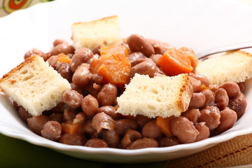 fagioli e pane
