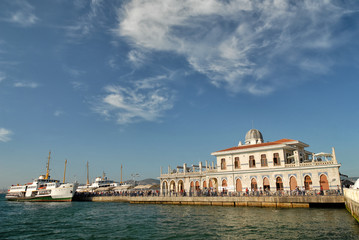 Fototapeta na wymiar Pier Of Buyukada (Prinkipos - Książę Islands), Istanbul, Turkey