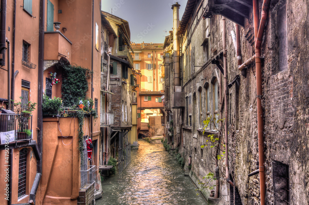 Wall mural Canal  Bologna, via piella - HDR