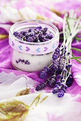 Obraz na płótnie Canvas lavender sugar