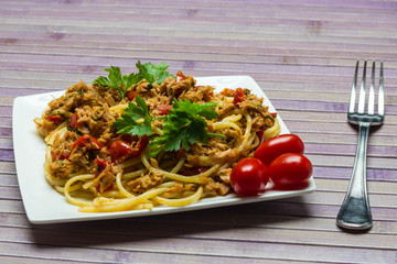 Spaghetti with tuna