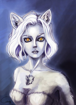 Retrato de hermosa mujer joven o chica con orejas y pelaje de lobo blancos, pelo corto, ojos amarillos sobre fondo simple azul oscuro. Personaje licántropo femenino en estilo de arte de fantasía.