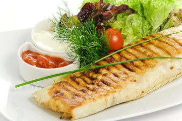 Pita bread and vegetables