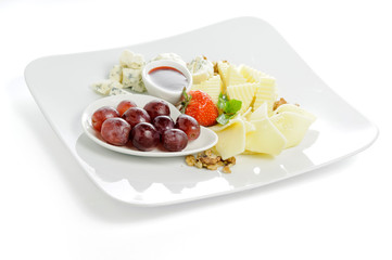 Cheese and grapes