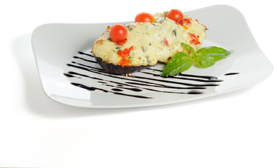 Casserole with tomatoes and basil
