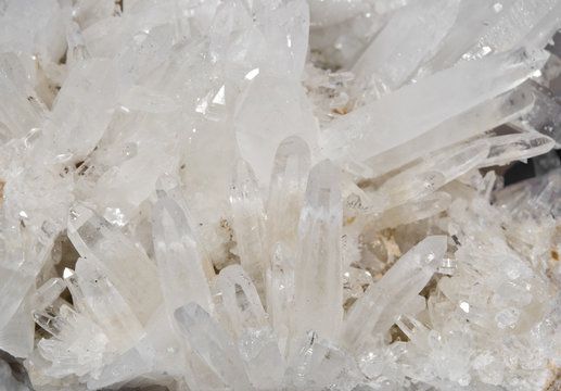 mountain crystal macro