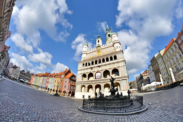 Market square, Poznan, Poland © Tomasz Warszewski