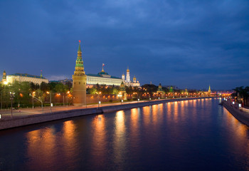 Fototapeta premium Night panorama of the Moscow Kremlin