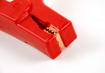 read alligator clips