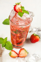 drink, strawberry smash