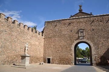 Puerta de Bisagra en Toledo