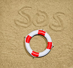 SOS im Sand
