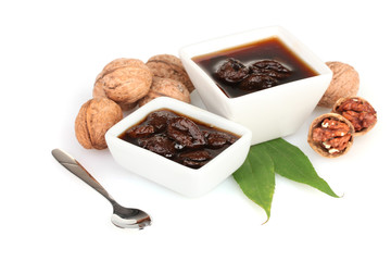 jam walnuts in a bowl