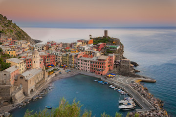 Vernazza, Cinque Terre, Italy - obrazy, fototapety, plakaty