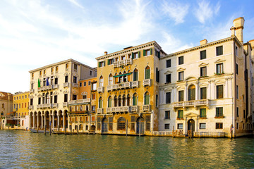 Fototapeta na wymiar Piękna ulica, Canal Grande w Wenecji, Włochy