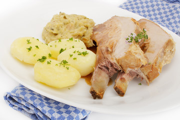 Scheinerippchen,Wirsing,Kartoffeln