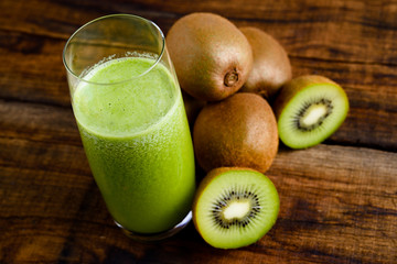 spremuta di kiwi - kiwi juice