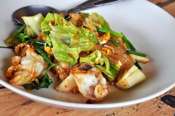 fried seafood vermicelli