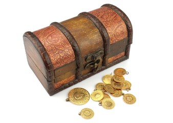 Treasure chest with gold