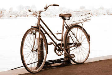 Naklejka na ściany i meble Stary rower