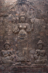 Fototapeta na wymiar Świątynie Angkoru. Prasat Kraven. Kambodża