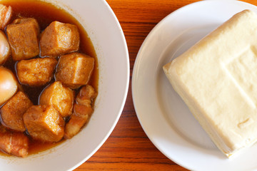Hard boiled egg in sweet gravy