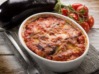 eggplants parmigiana traditional italian recipe