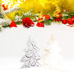 Weihnachtsengel im Winterwald