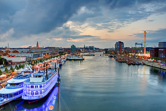 Kieler F&ouml;rde am Abend