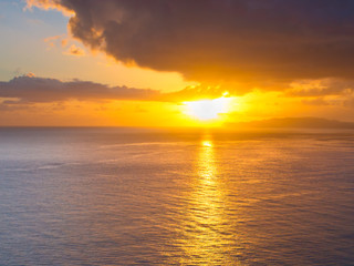 Fototapeta na wymiar Pacific Sunrise