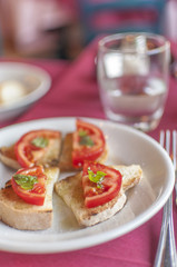 Bruschette al pomodoro