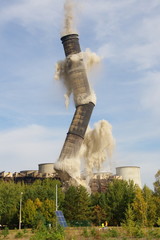 Schornsteinsprengung