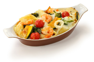 seafood and vegetable gratin