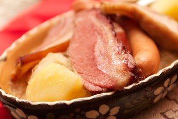 Choucroute alsacienne