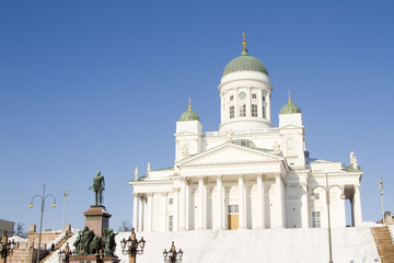 Fototapeta na wymiar Katedra w Helsinkach