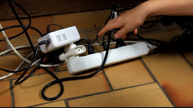 danger &eacute;lectrique