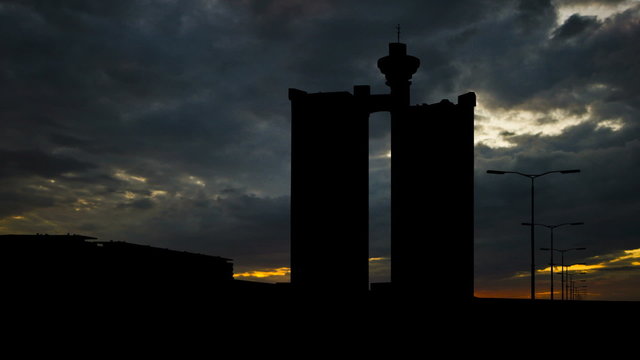 Serbia Novi Beograd Zapadna kapija sunset clouds