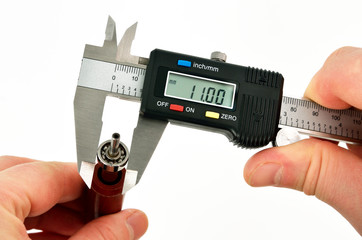 vernier caliper measurements on the bearing