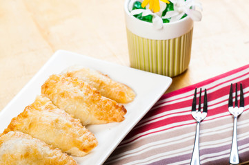spinach puff pastry ready to be serve
