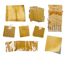 Petits morceaux de papier cartonné 