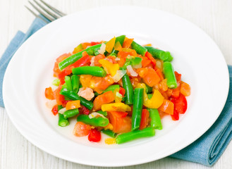 Mixed vegetables on a plate