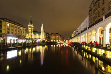 Weihnachtsstimmung an der kleinen Alster - Hamburg