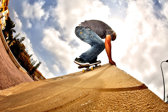 hdr skateboard