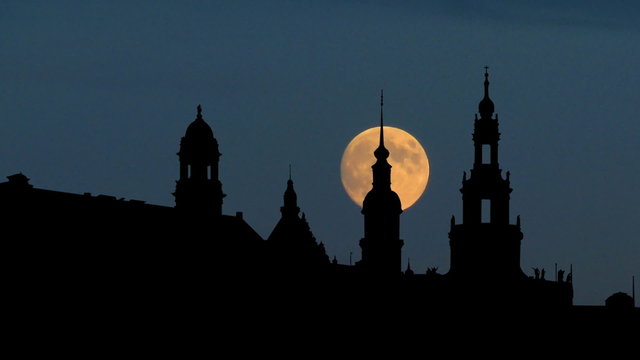 Germany Hamburg east moonrise