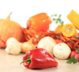 Composition with raw vegetables