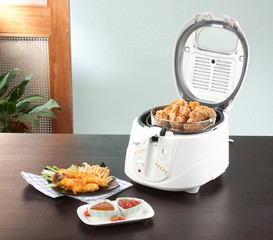 Let's do your chicken fried by using deep fryer machine