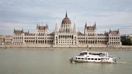 Foto op Plexiglas Budapest - parliament © Renáta Sedmáková